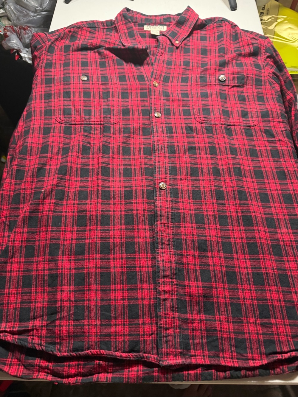 Duluth Trading Co Red and Black Plaid Button-Down Shirt